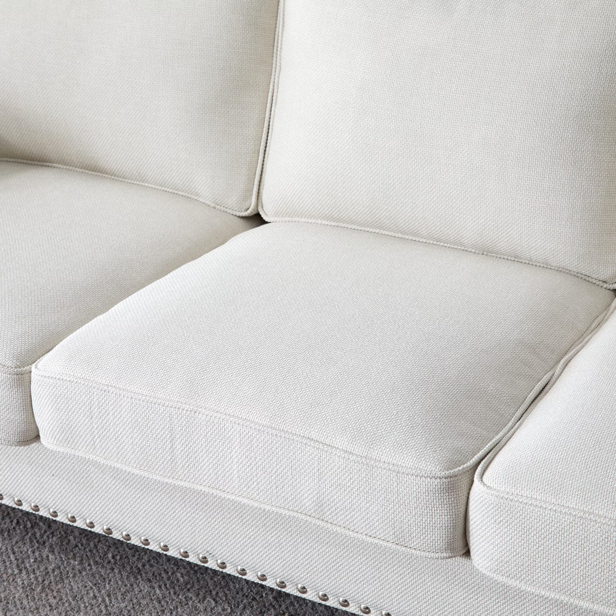 Cotton Upholstered, Classic Look / Appealing Sofa for Bedroom